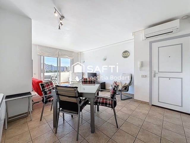 3 bedroom Apartment for sale in Santa Margarida, Roses - € 249,000 (Ref: 9634321)