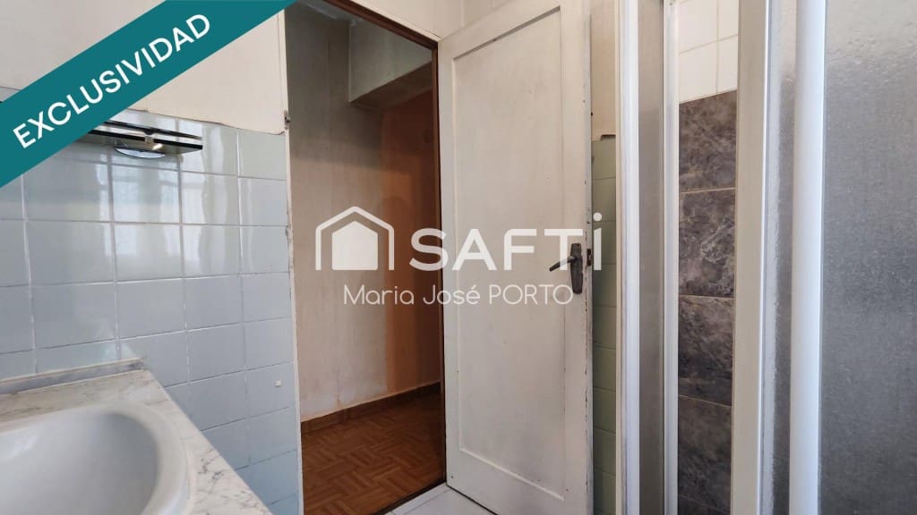 3 sovrum Lägenhet till salu i Leon stad - 70 000 € (Ref: 9634324)