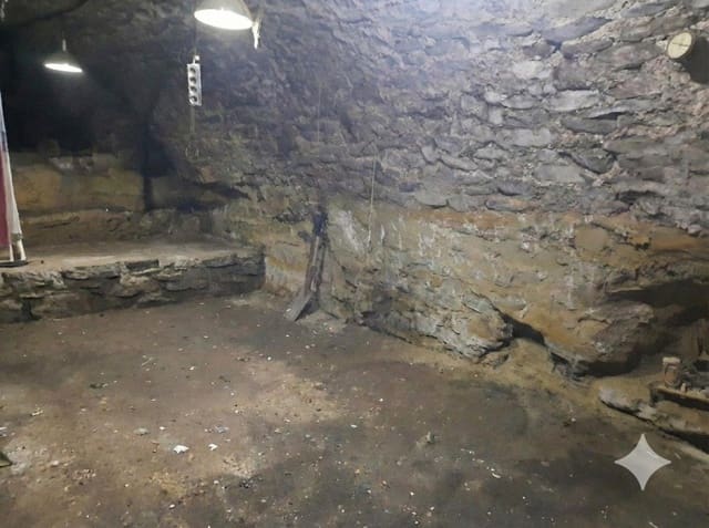 3 soveværelse Villa til salg i Artés - € 70.000 (Ref: 9634326)