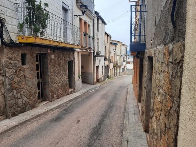 3 soverom Villa til salgs i Artés - € 70 000 (Ref: 9634326)