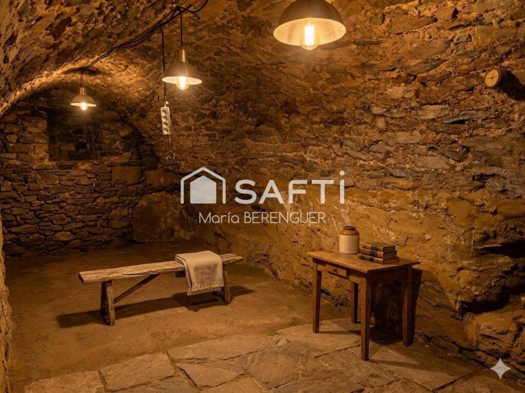 3 bedroom Villa for sale in Artes - € 70,000 (Ref: 9634326)