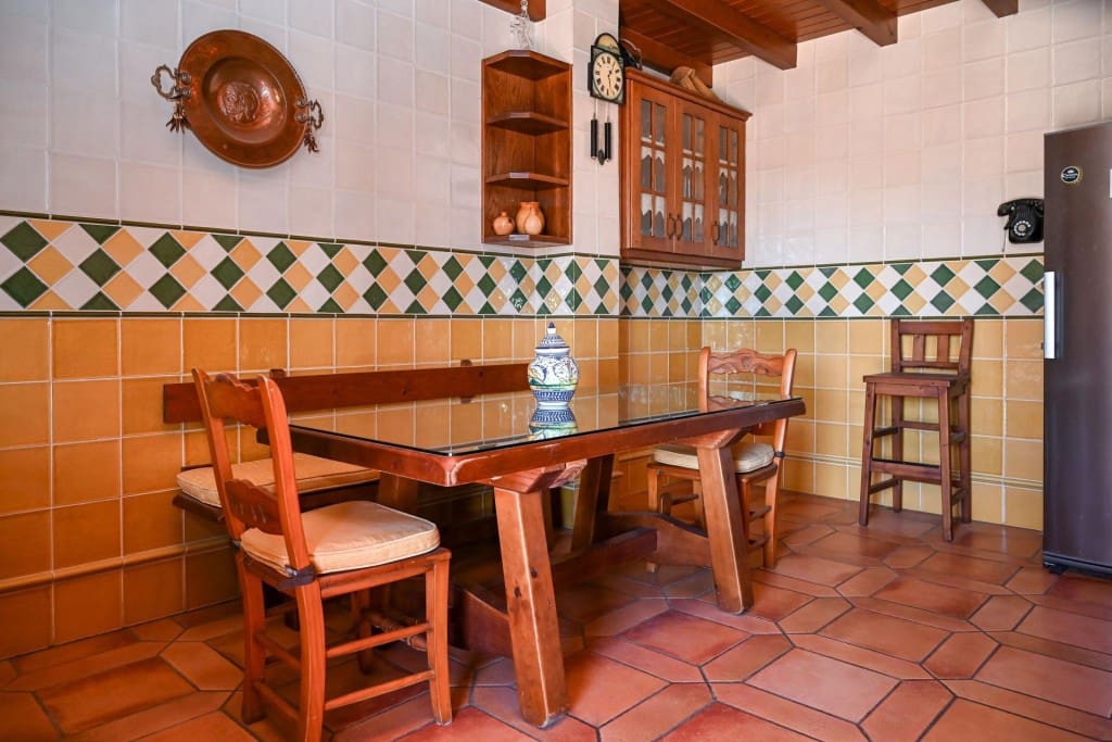 4 chambre Finca/Maison de Campagne à vendre à Mijas avec piscine garage - 1 575 000 € (Ref: 9634327)