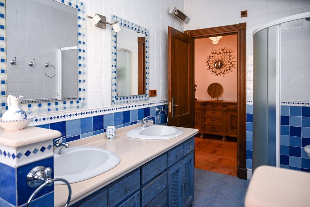 4 chambre Finca/Maison de Campagne à vendre à Mijas avec piscine garage - 1 575 000 € (Ref: 9634327)