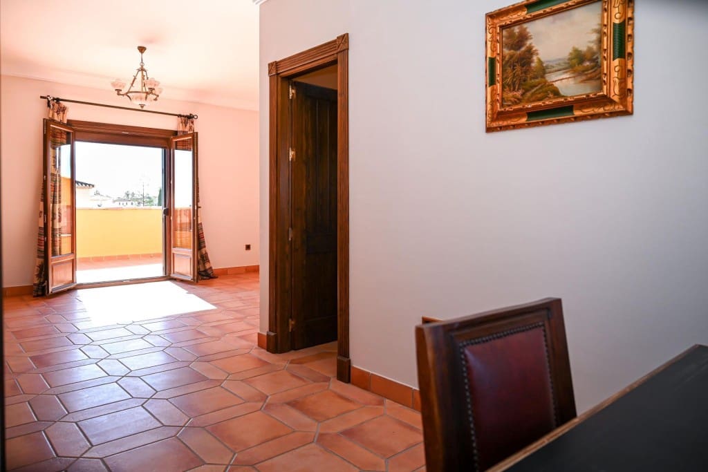 4 chambre Finca/Maison de Campagne à vendre à Mijas avec piscine garage - 1 575 000 € (Ref: 9634327)