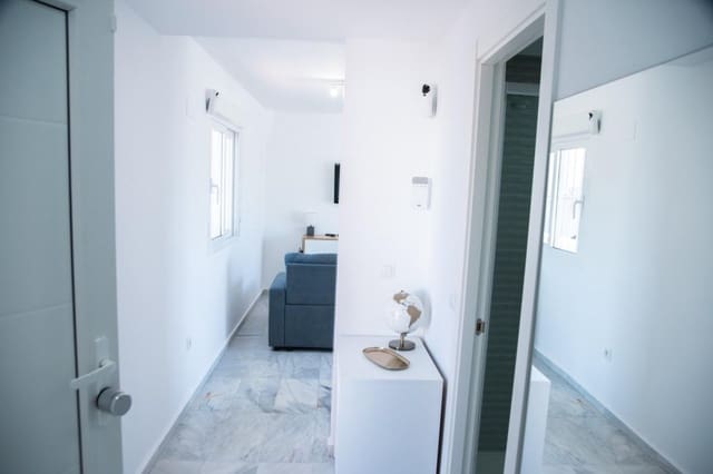 2 bedroom Apartment for sale in Playa Poniente, Benidorm with pool - € 268,000 (Ref: 9637414)