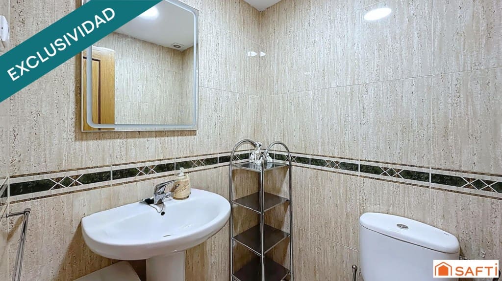 2 bedroom Flat for sale in Guadalajara city with garage - € 200,000 (Ref: 9637419)