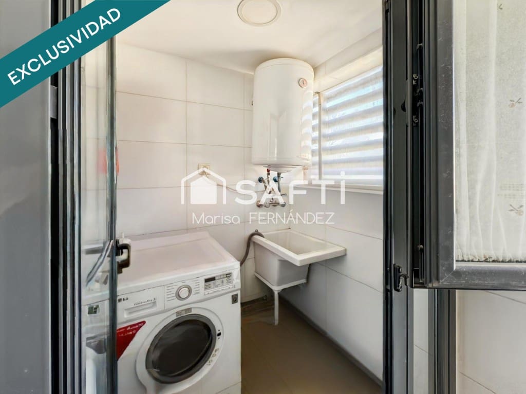 3 makuuhuone Huoneisto myytävänä paikassa La Villajoyosa / Vila Joiosa mukana uima-altaan - 245 000 € (Ref: 9637425)