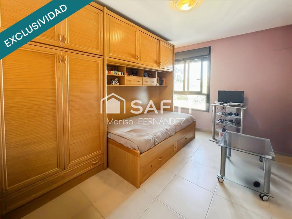 3 makuuhuone Huoneisto myytävänä paikassa La Villajoyosa / Vila Joiosa mukana uima-altaan - 245 000 € (Ref: 9637425)