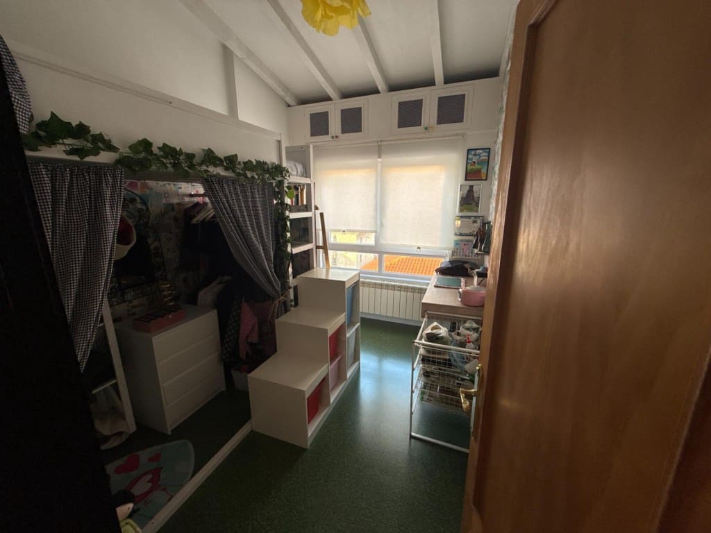 3 sypialnia Penthouse na sprzedaż w Santander - 240 000 € (Ref: 9644624)