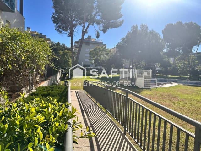 3 makuuhuone Asunto myytävänä paikassa Salou mukana uima-altaan - 298 800 € (Ref: 9644626)