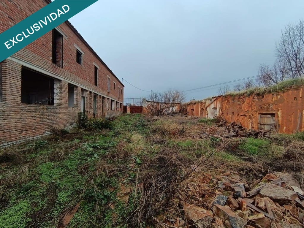 Building Plot for sale in Los Navalucillos - € 99,000 (Ref: 9644627)