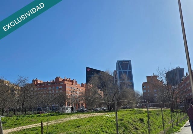 Garagem para venda em Almenara, Madrid cidade - 15 000 € (Ref: 9644629)