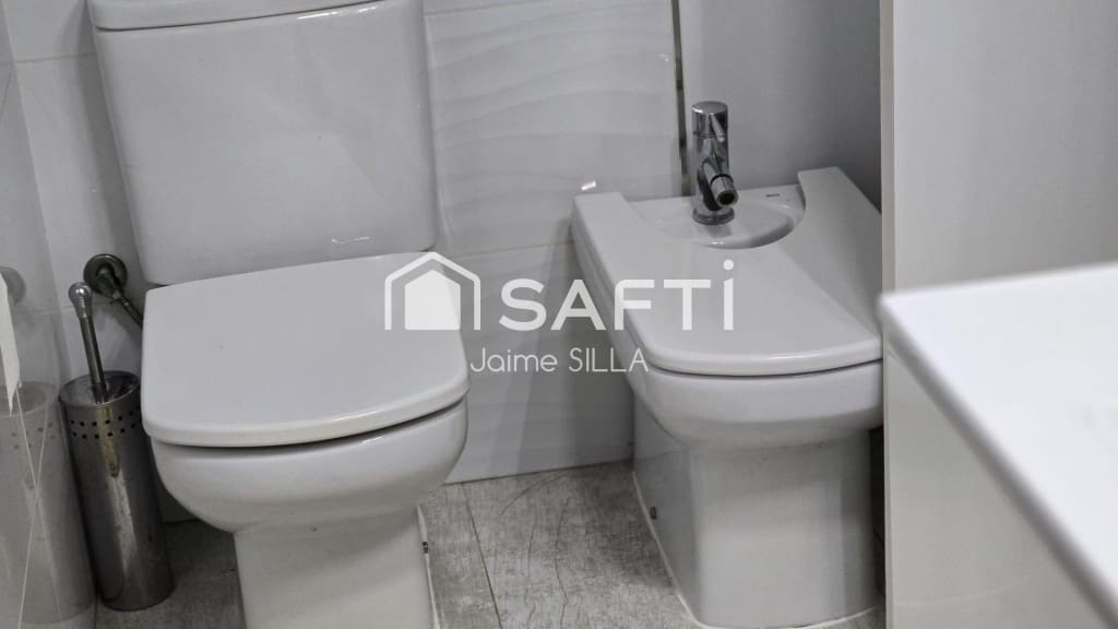 1 sypialnia Apartament do wynajęcia w Miasto Walencja z garażem - 1 400 € (Ref: 9644630)