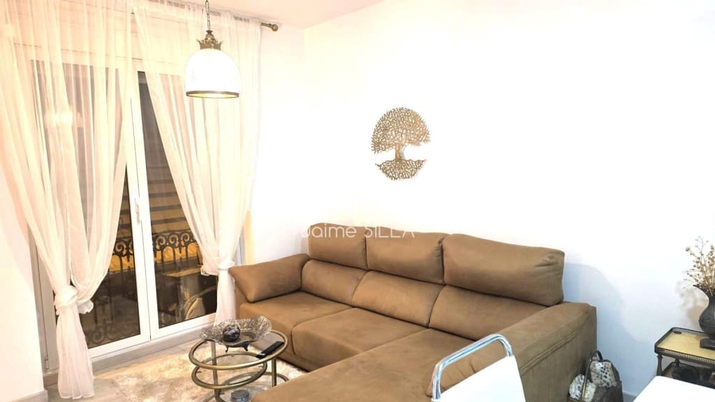 1 sypialnia Apartament do wynajęcia w Miasto Walencja z garażem - 1 400 € (Ref: 9644630)