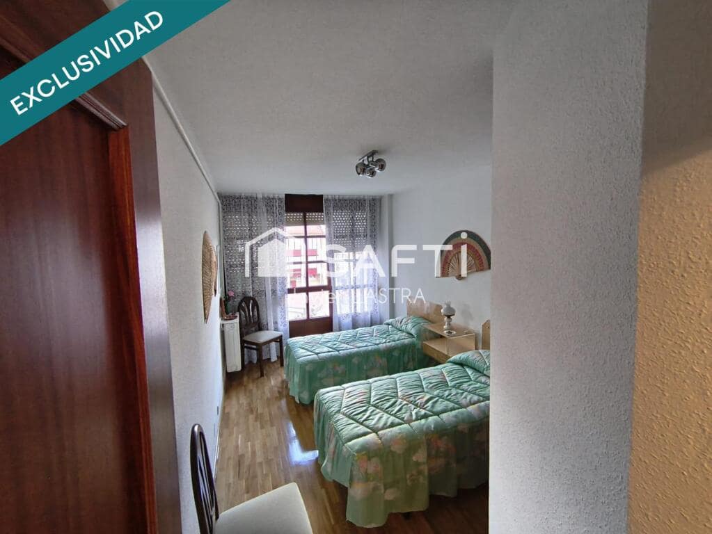 Apartamento de 2 habitaciones en Riaño en venta - 150.000 € (Ref: 9644633)