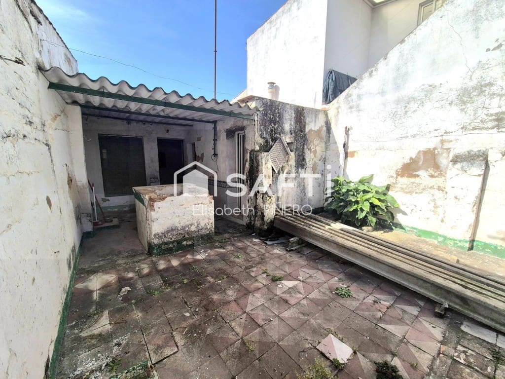 2 bedroom Terraced Villa for sale in Montijo - € 31,000 (Ref: 9647979)