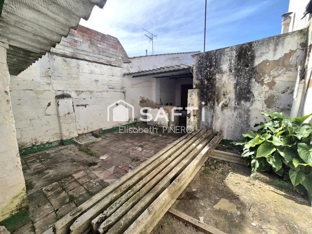 2 bedroom Terraced Villa for sale in Montijo - € 31,000 (Ref: 9647979)