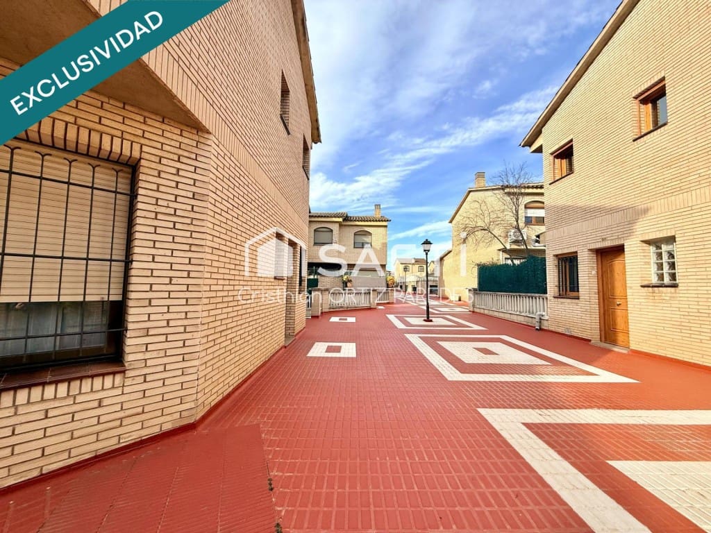 4 quarto Moradia para venda em Blanes com garagem - 325 000 € (Ref: 9647981)