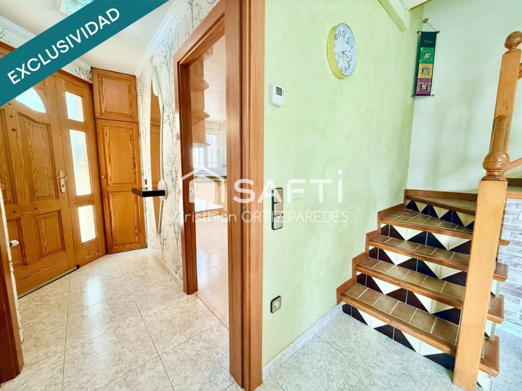 4 quarto Moradia para venda em Blanes com garagem - 325 000 € (Ref: 9647981)