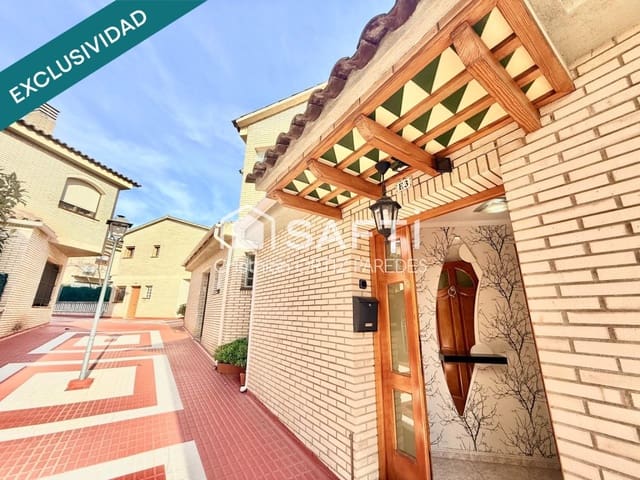 4 quarto Moradia para venda em Blanes com garagem - 325 000 € (Ref: 9647981)