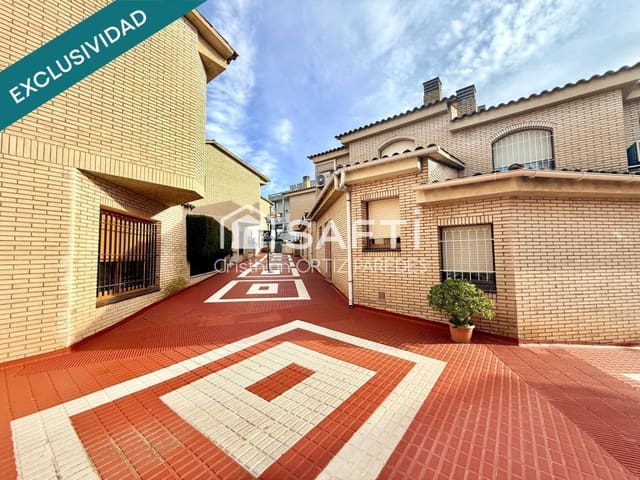 4 quarto Moradia para venda em Blanes com garagem - 325 000 € (Ref: 9647981)