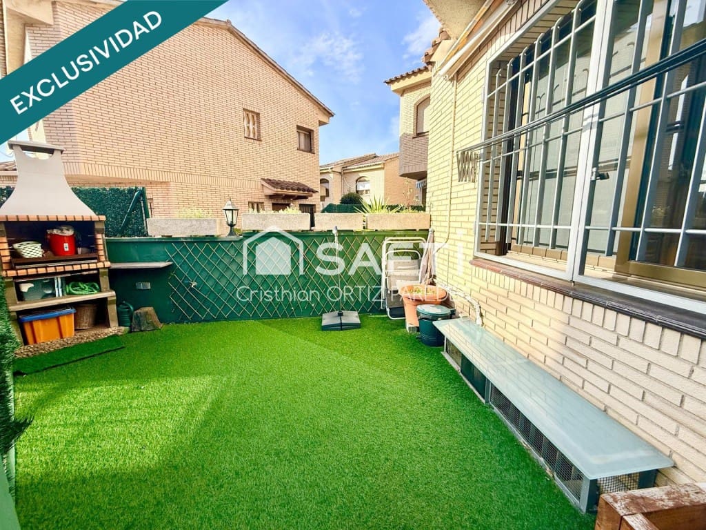 4 quarto Moradia para venda em Blanes com garagem - 325 000 € (Ref: 9647981)