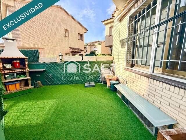 4 quarto Moradia para venda em Blanes com garagem - 325 000 € (Ref: 9647981)