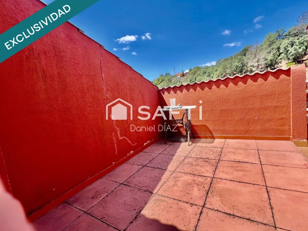 Chalet de 5 habitaciones en Llagostera en venta - 290.000 € (Ref: 9647984)