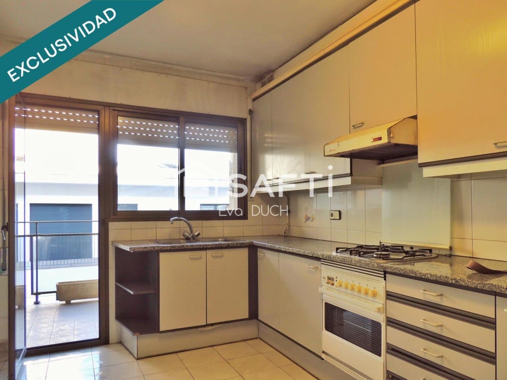 4 makuuhuone Huoneisto myytävänä paikassa Tordera - 190 000 € (Ref: 9647985)