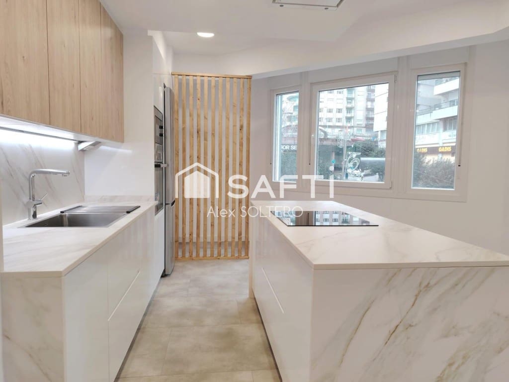 3 slaapkamer Appartement te koop in Vigo - € 389.000 (Ref: 9647988)