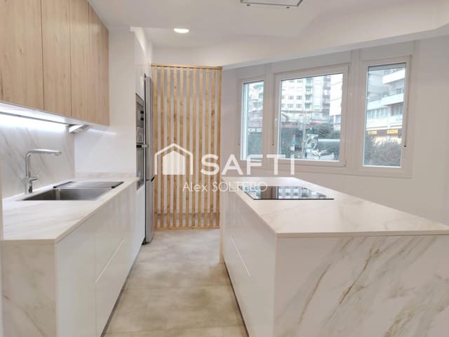 3 slaapkamer Appartement te koop in Vigo - € 389.000 (Ref: 9647988)