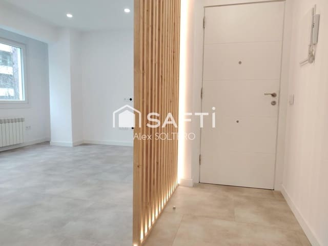 3 slaapkamer Appartement te koop in Vigo - € 389.000 (Ref: 9647988)