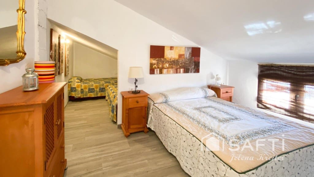 9 soveværelse Villa til salg i Godelleta - € 800.000 (Ref: 9647989)