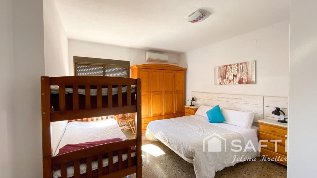 9 soveværelse Villa til salg i Godelleta - € 800.000 (Ref: 9647989)