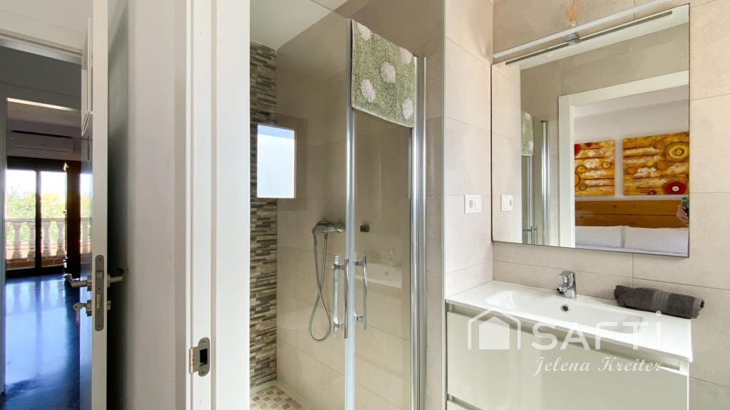 9 soveværelse Villa til salg i Godelleta - € 800.000 (Ref: 9647989)