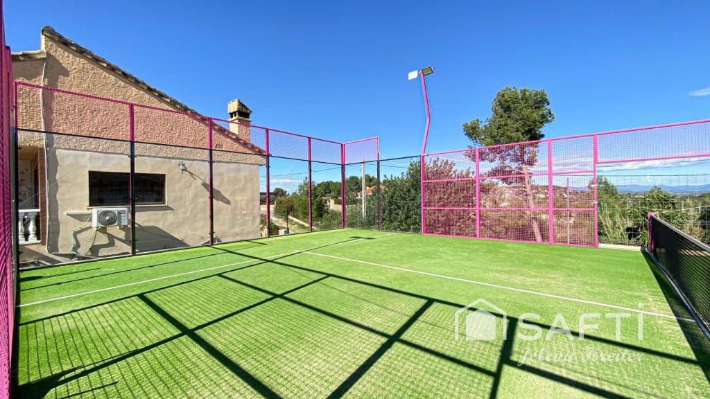 9 soveværelse Villa til salg i Godelleta - € 800.000 (Ref: 9647989)