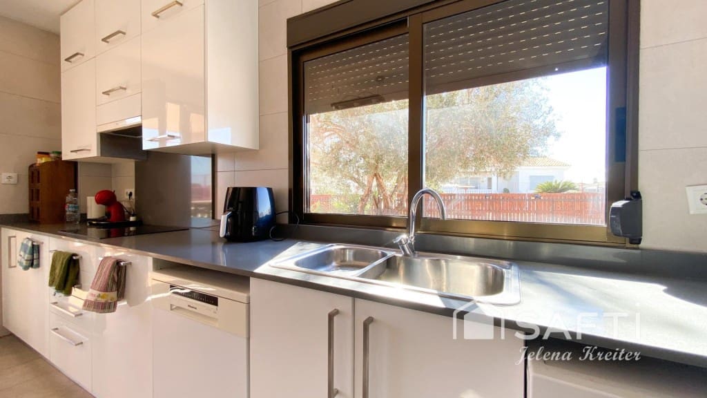 9 soveværelse Villa til salg i Godelleta - € 800.000 (Ref: 9647989)