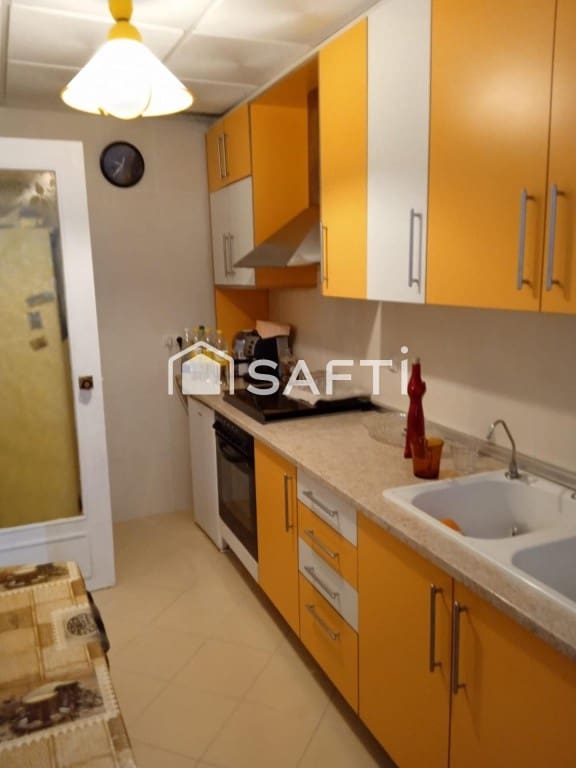 3 makuuhuone Huoneisto myytävänä paikassa Amposta - 95 500 € (Ref: 9647990)