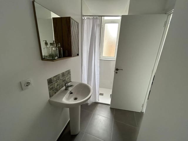 5 Zimmer Apartment zu verkaufen in Carrús Est - Camí dels Magros, Elche / Elx - 179.000 € (Ref: 9651804)