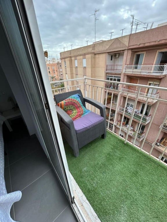 5 Zimmer Apartment zu verkaufen in Elche / Elx - 179.000 € (Ref: 9651804)