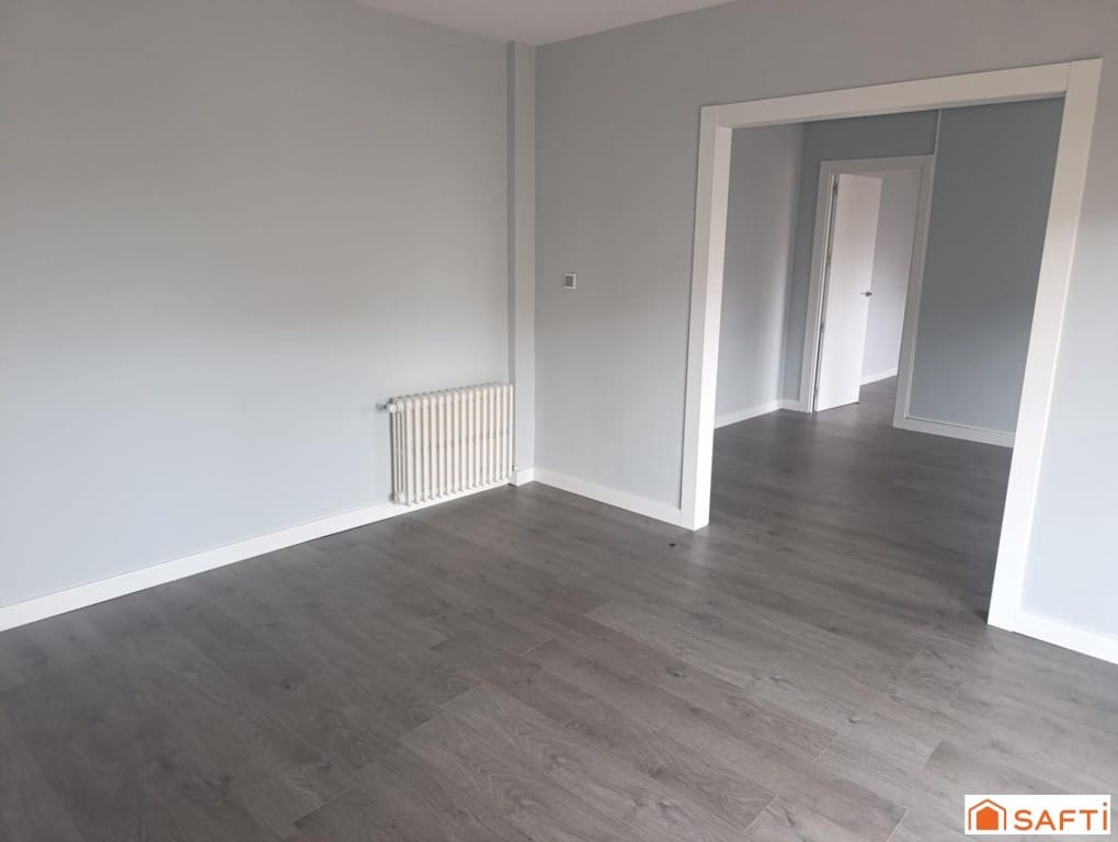 4 soveværelse Lejlighed til salg i Valdepenas - € 169.000 (Ref: 9651808)