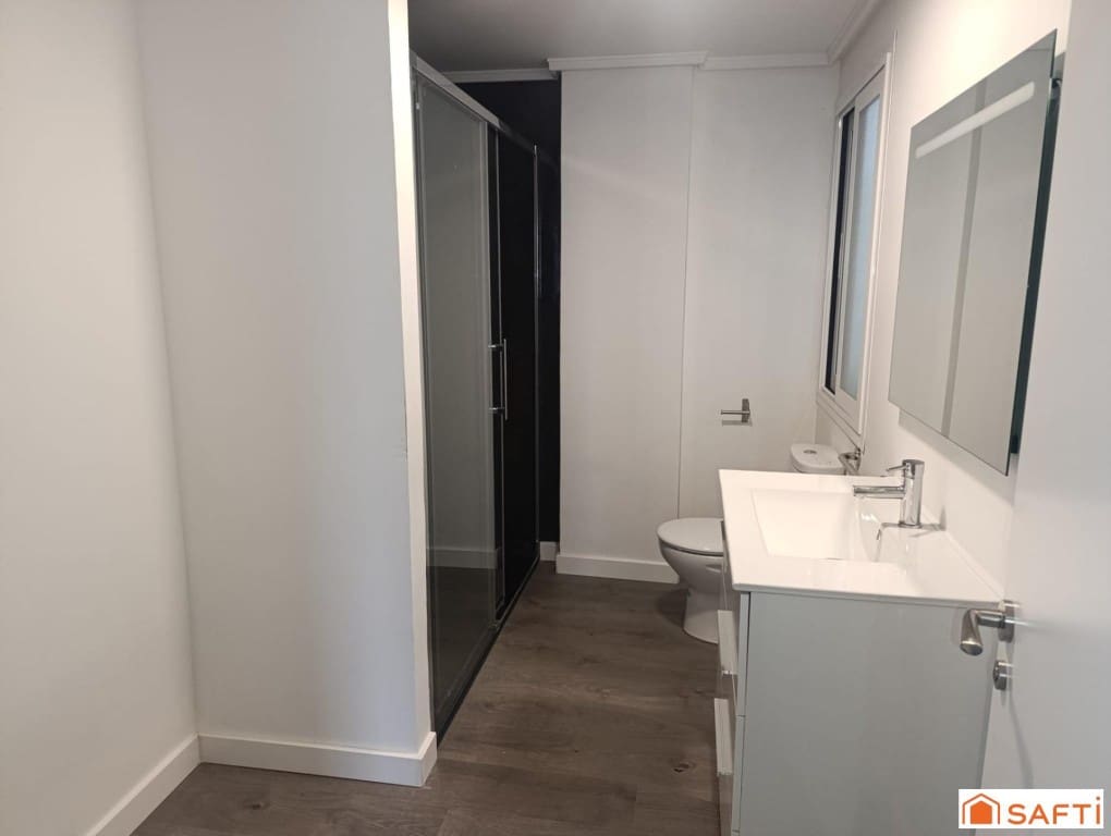 4 soveværelse Lejlighed til salg i Valdepenas - € 169.000 (Ref: 9651808)