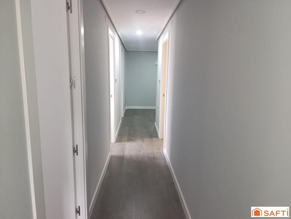 4 soveværelse Lejlighed til salg i Valdepenas - € 169.000 (Ref: 9651808)