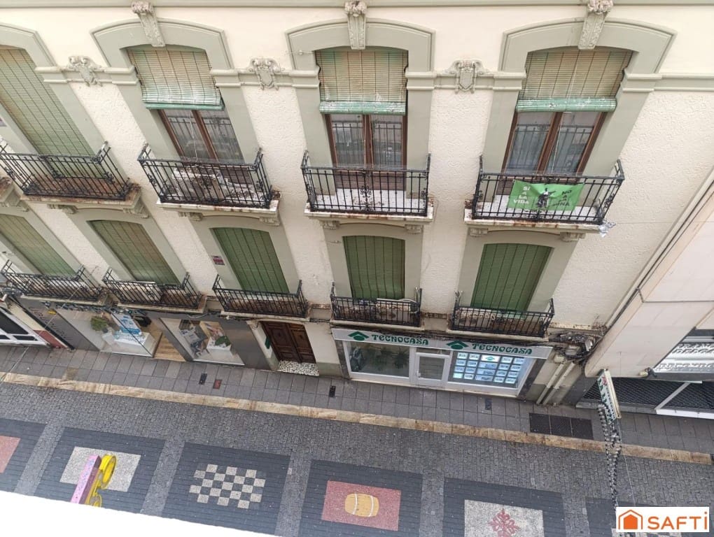 4 soveværelse Lejlighed til salg i Valdepenas - € 169.000 (Ref: 9651808)