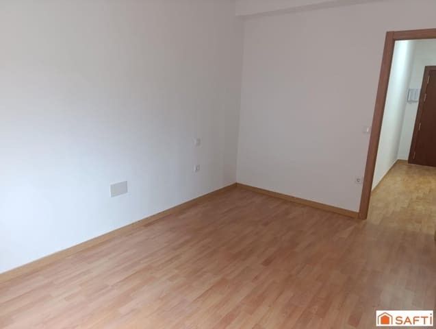 3 soveværelse Lejlighed til salg i Valdepeñas - € 103.000 (Ref: 9651809)