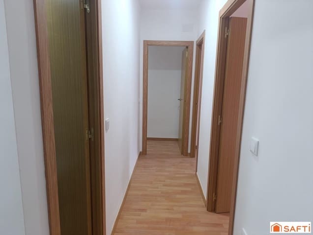 3 soveværelse Lejlighed til salg i Valdepeñas - € 103.000 (Ref: 9651809)