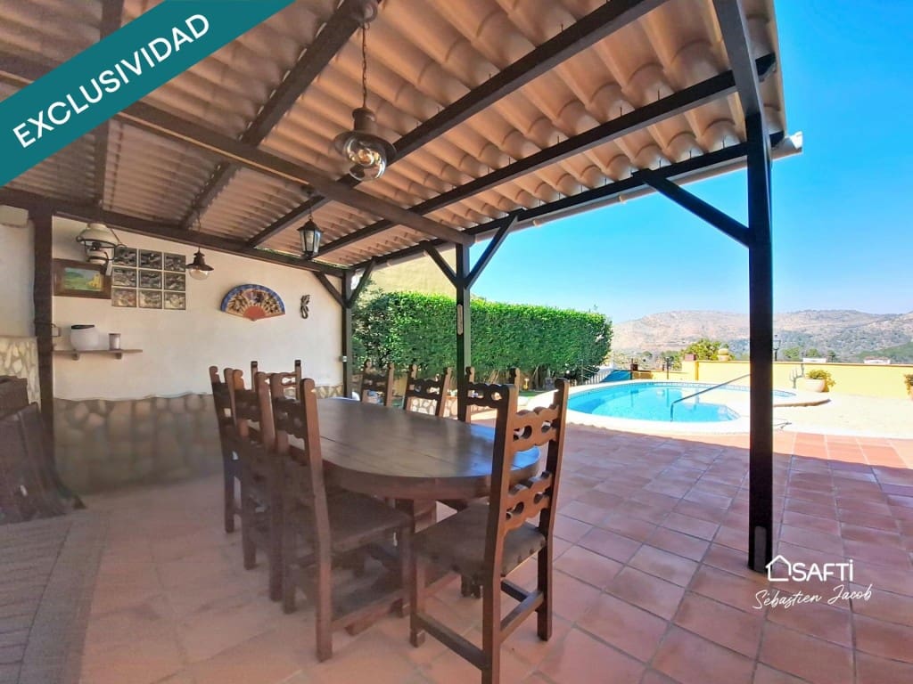 2 quarto Moradia para venda em Ador com piscina garagem - 320 000 € (Ref: 9651817)