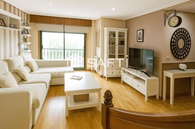 3 quarto Apartamento para venda em Vigo com garagem - 295 000 € (Ref: 9655891)