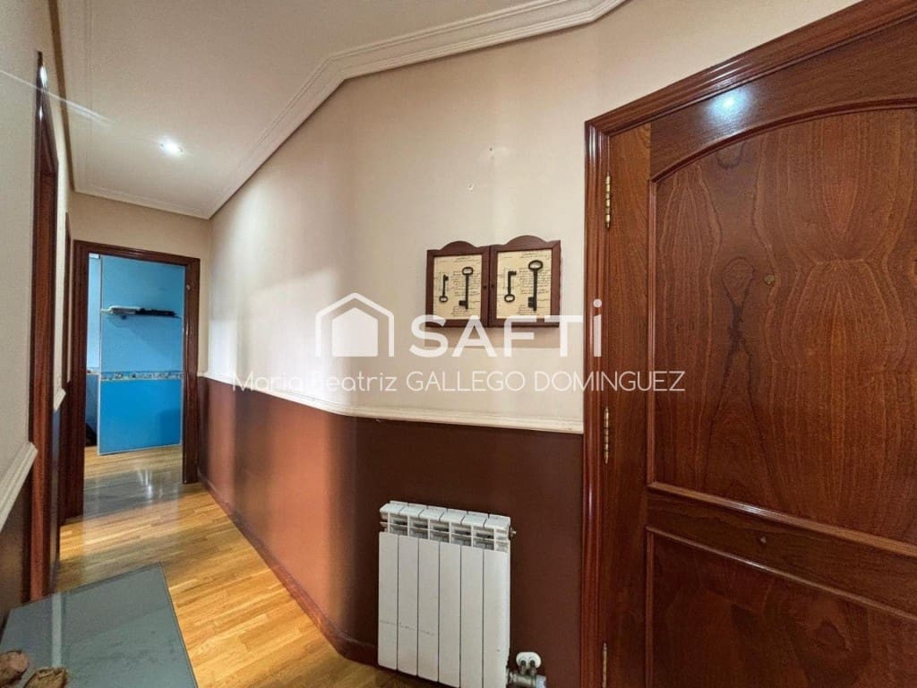 3 quarto Apartamento para venda em Vigo com garagem - 295 000 € (Ref: 9655891)