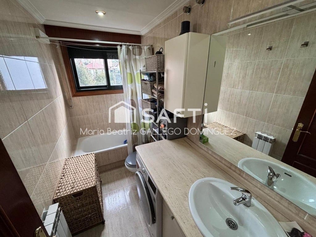 3 quarto Apartamento para venda em Vigo com garagem - 295 000 € (Ref: 9655891)